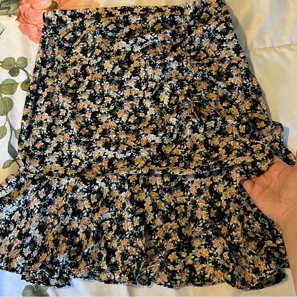 Max Studio Floral Ruffle Skirt
